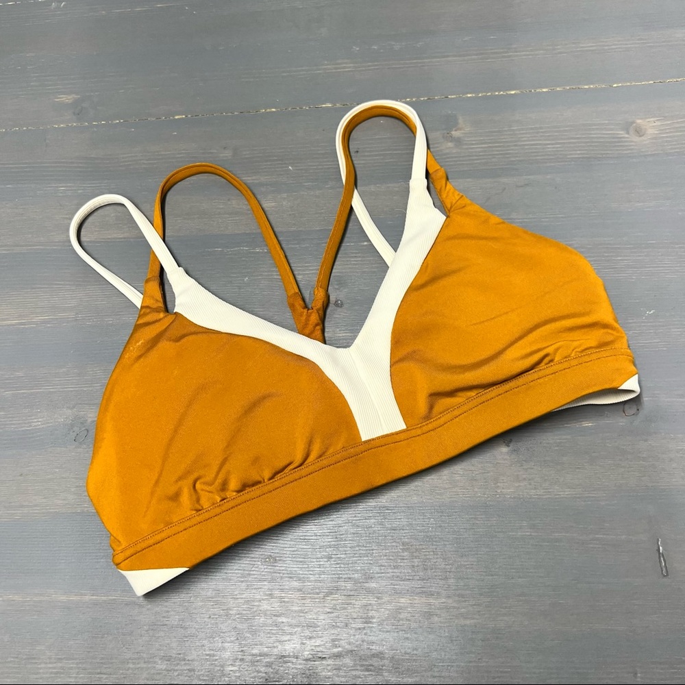 Lululemon New Ambition Bra - Picture 2 of 4